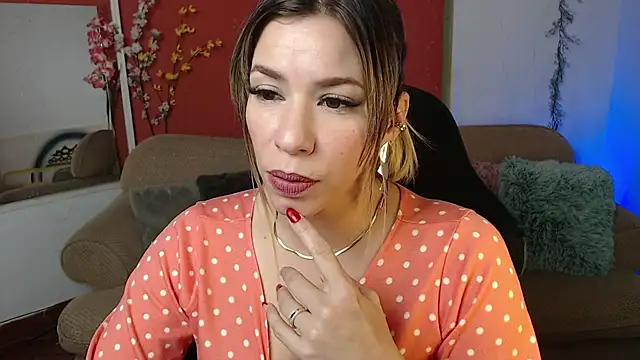 ms sofia x online show from 12.23.24