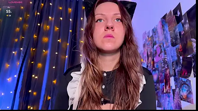 Snapshot of HotaruTomo chatting on 03.20.26 HotaruTomo online show from 03.20.26