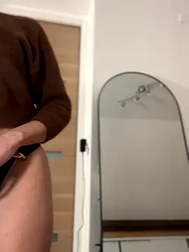 LalieFR online show from 11.23.25