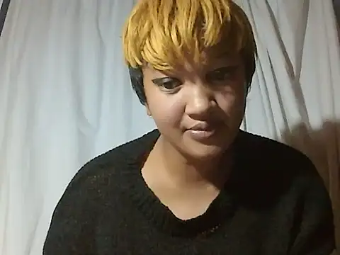 AVRILA online show from 12.16.25