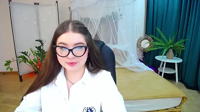 NicoleFoxery online show from 03.07.25