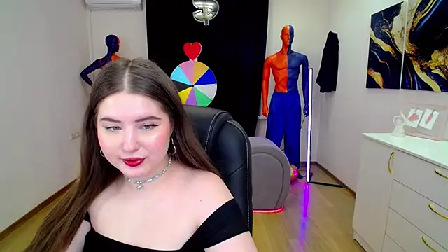 NicoleFoxery online show from 03.21.25