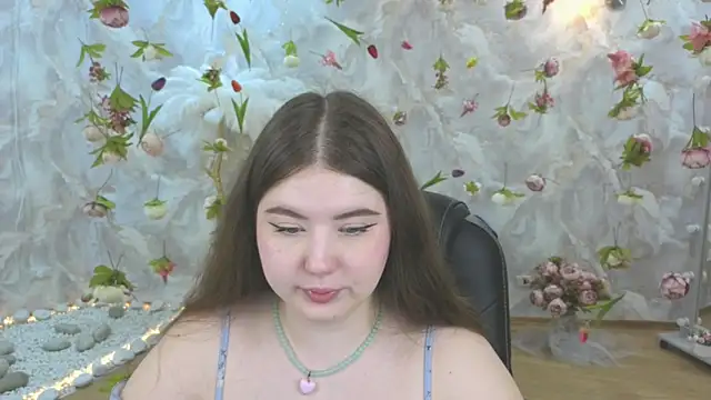 Snapshot of NicoleFoxery chatting on 05.10.26 NicoleFoxery online show from 05.10.26