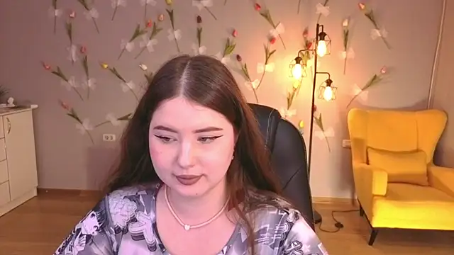 Snapshot of NicoleFoxery chatting on 06.08.26 NicoleFoxery online show from 06.08.26