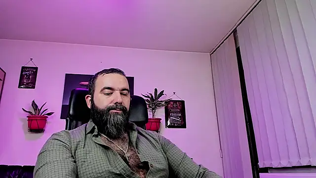 Snapshot of ChristophJules chatting on 12.08.24 ChristophJules online show from 12.08.24