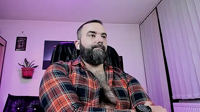 Snapshot of ChristophJules chatting on 02.15.25 ChristophJules online show from 02.15.25