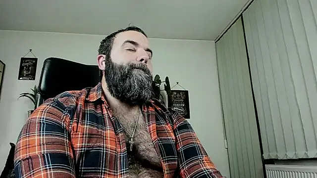 Snapshot of ChristophJules chatting on 11.08.25 ChristophJules online show from 11.08.25