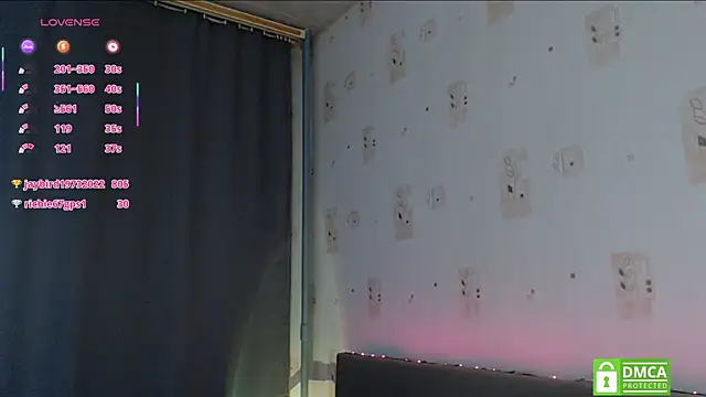 Snapshot of an_ross chatting on 03.07.25 an ross online show from 03.07.25