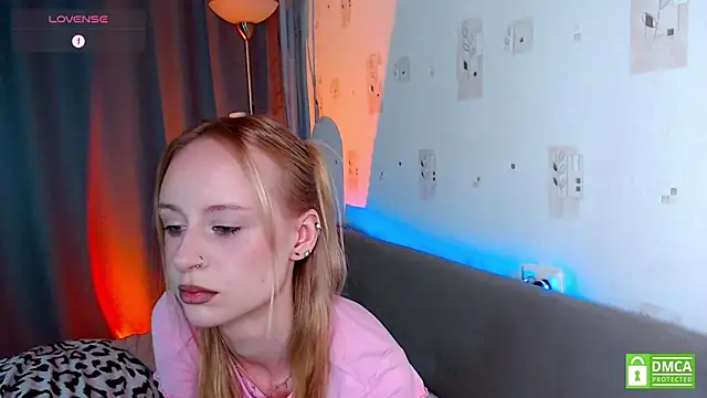 Snapshot of an_ross chatting on 02.01.26 an ross online show from 02.01.26