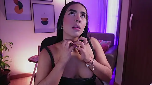 Snapshot of Isabella_dior chatting on 02.09.25 Isabella dior online show from 02.09.25