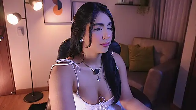 Snapshot of Isabella_dior chatting on 11.09.25 Isabella dior online show from 11.09.25