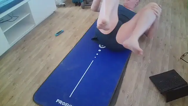 Snapshot of theSecretBallerino chatting on 01.14.26 theSecretBallerino online show from 01.14.26