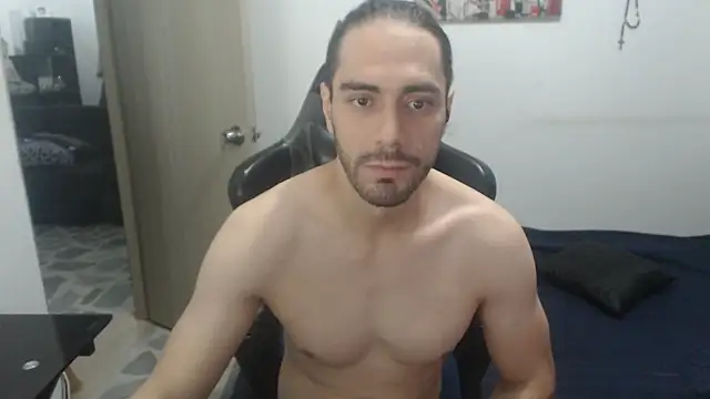 Snapshot of samuelgarcia_ chatting on 01.07.26 samuelgarcia online show from 01.07.26