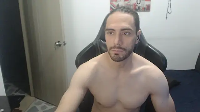 Snapshot of samuelgarcia_ chatting on 01.09.26 samuelgarcia online show from 01.09.26