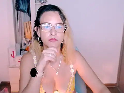 BOREAL MOON online show from 07.05.26