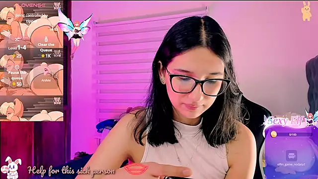 Snapshot of Luniverse chatting on 01.07.25 Luniverse online show from 01.07.25