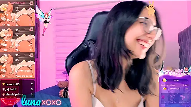 Snapshot of Luniverse chatting on 03.09.25 Luniverse online show from 03.09.25