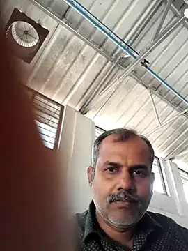 Snapshot of tz143143 chatting on 02.28.25 tz143143 online show from 02.28.25