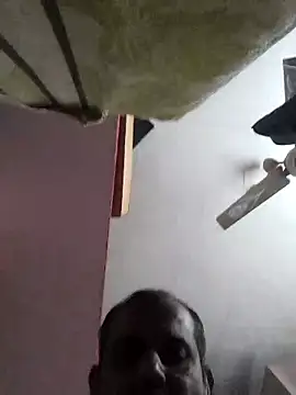 Snapshot of tz143143 chatting on 03.18.25 tz143143 online show from 03.18.25