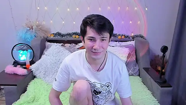 Yumi steve online show from 12.17.25