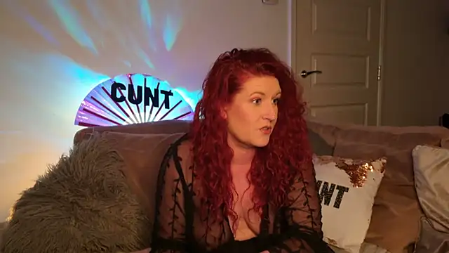 SultrySavannah online show from 05.12.26