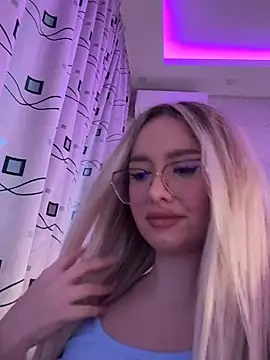 mollyxxx online show from 01.10.25