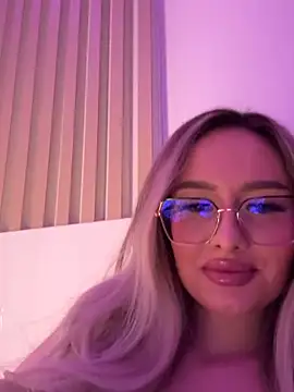 mollyxxx online show from 02.12.25