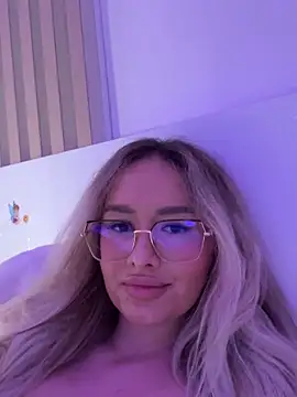 mollyxxx online show from 03.07.25