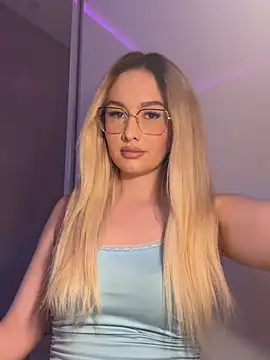 mollyxxx online show from 05.13.26