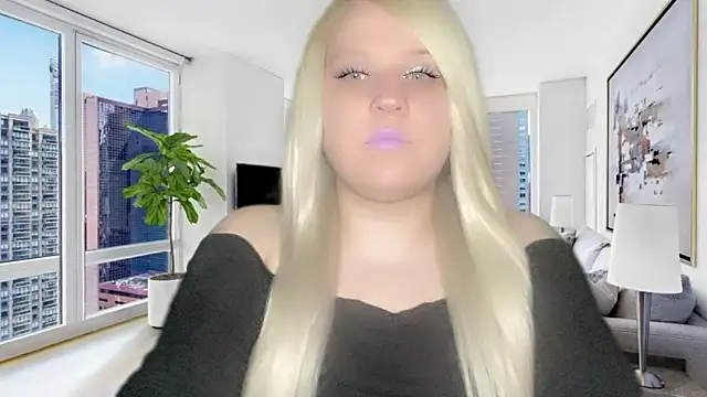 camsmiley online show from 02.28.25