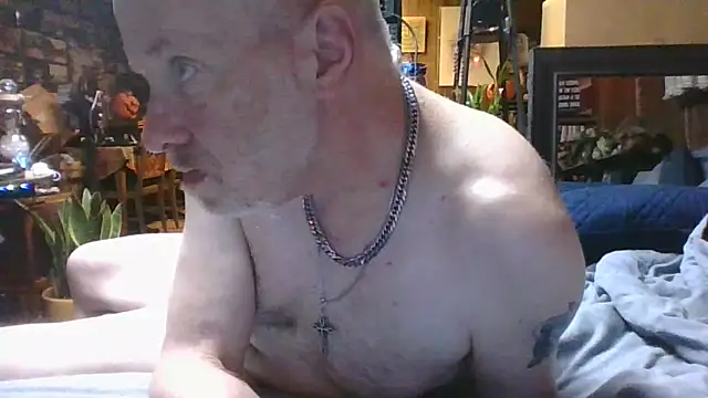 Makowboy online show from 10.18.25