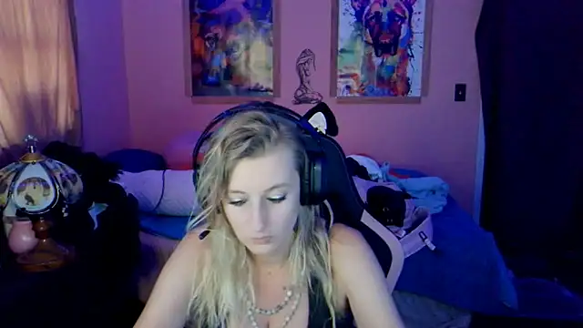 AsiaGoesPro online show from 11.25.25