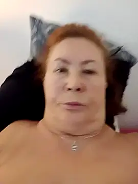 Hottie-Mom online show from 09.24.25