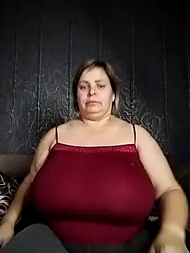 EvaCristal online show from 11.08.25