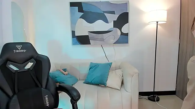 SaraParker  online show from 01.31.26