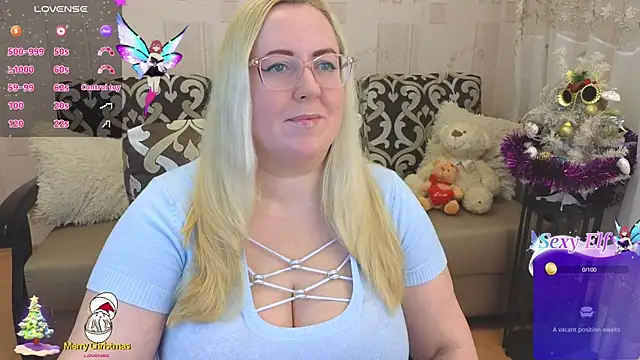 Snapshot of Ginesia chatting on 12.29.24 Ginesia online show from 12.29.24