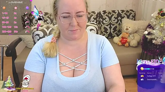 Snapshot of Ginesia chatting on 01.09.25 Ginesia online show from 01.09.25