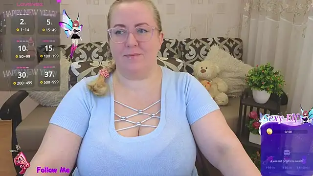 Snapshot of Ginesia chatting on 01.17.25 Ginesia online show from 01.17.25