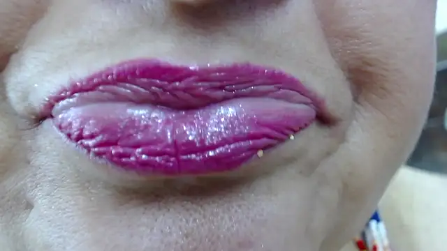 Kerly Doll online show from 01.18.25