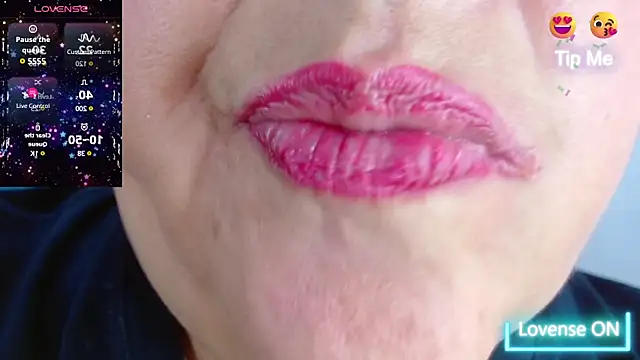 Kerly Doll online show from 02.24.25