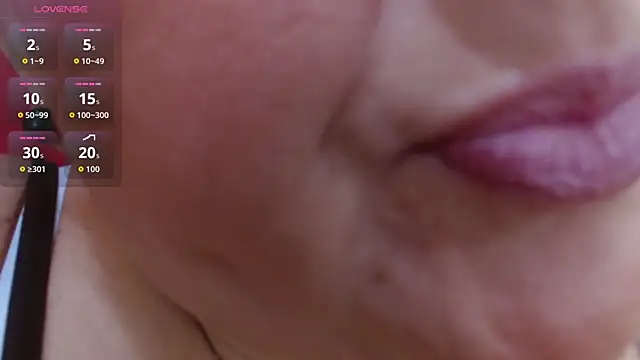 Snapshot of Kerly_Doll chatting on 07.20.26 Kerly Doll online show from 07.20.26