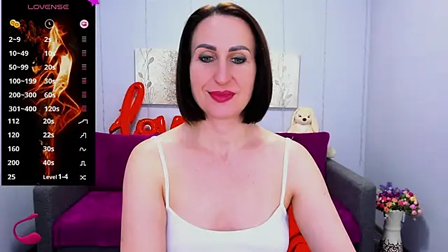 Nia Smithh online show from 03.19.25