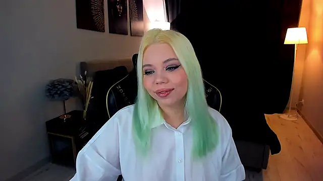 EnergyBunny 1 online show from 11.18.25