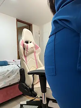 Snapshot of nurse_becky chatting on 12.30.24 nurse becky online show from 12.30.24