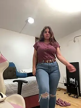 Snapshot of nurse_becky chatting on 01.13.25 nurse becky online show from 01.13.25