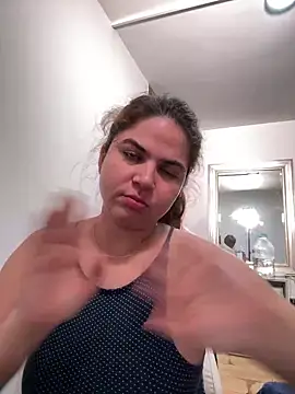 Snapshot of nurse_becky chatting on 03.05.25 nurse becky online show from 03.05.25