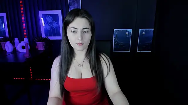 KylieMellow online show from 03.16.25