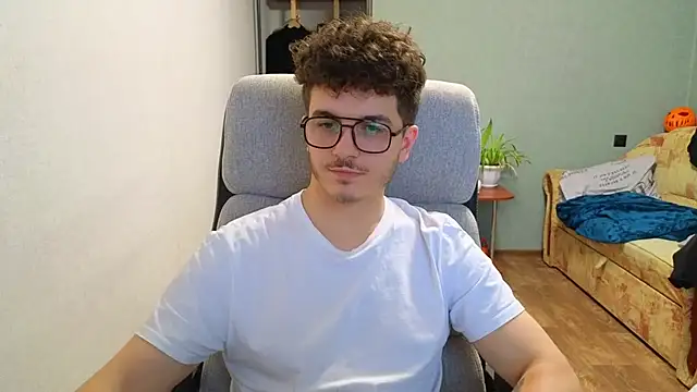 Remy Miles online show from 12.15.25