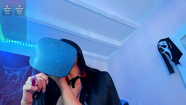 divinesalome online show from 10.11.25