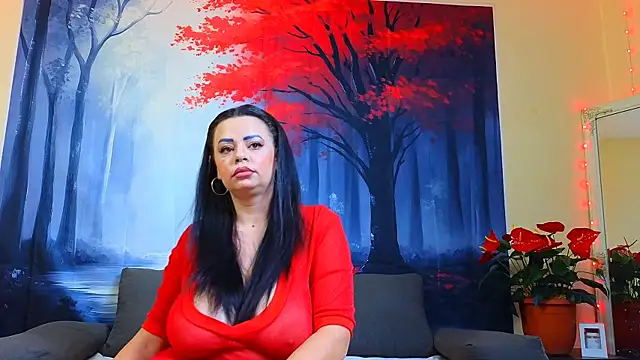 ElizabethEven online show from 02.13.25